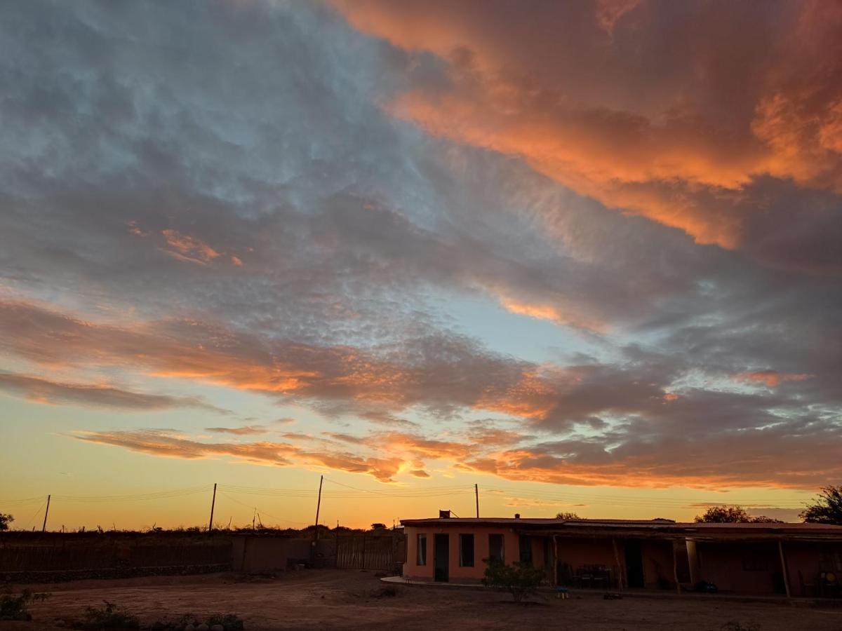 Cabanas Larache Villa San Pedro de Atacama Buitenkant foto